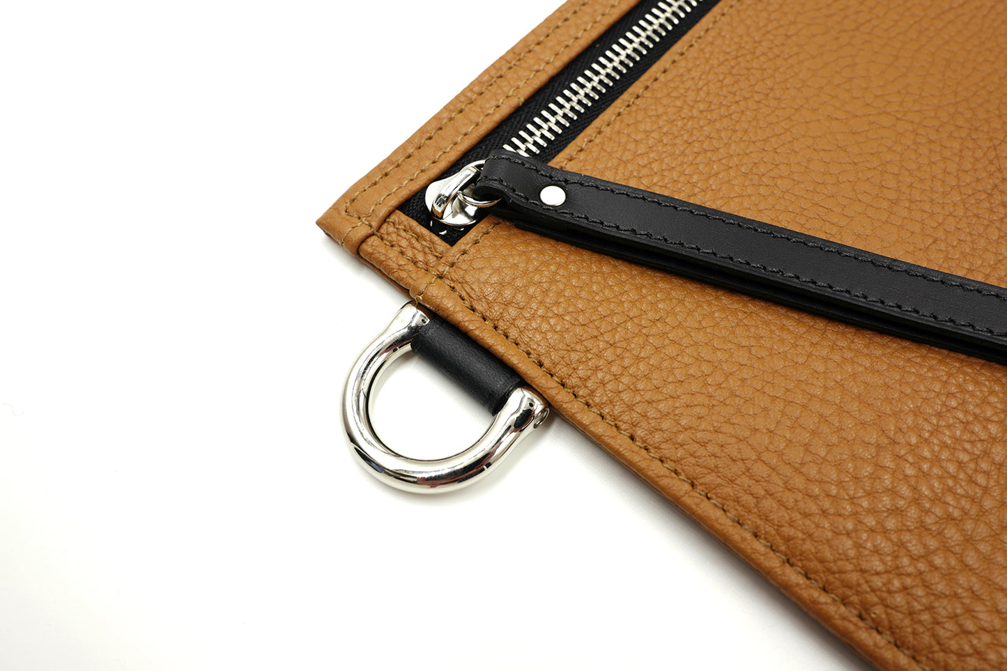 Document Pouch - Basketball