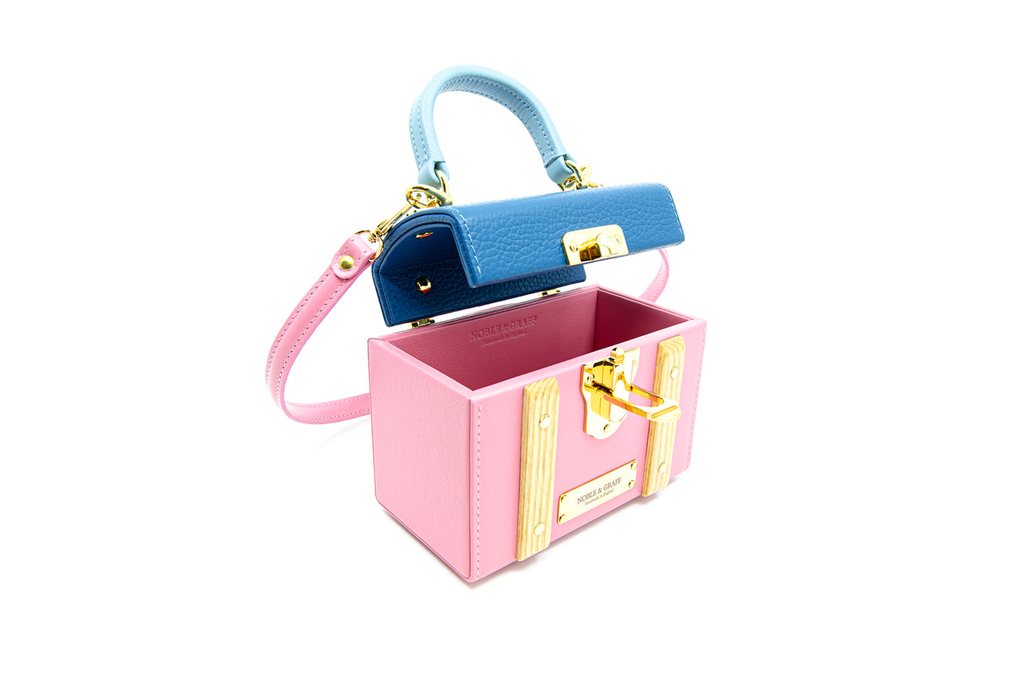 Mini Carolyn - Barbie house (Unique item)